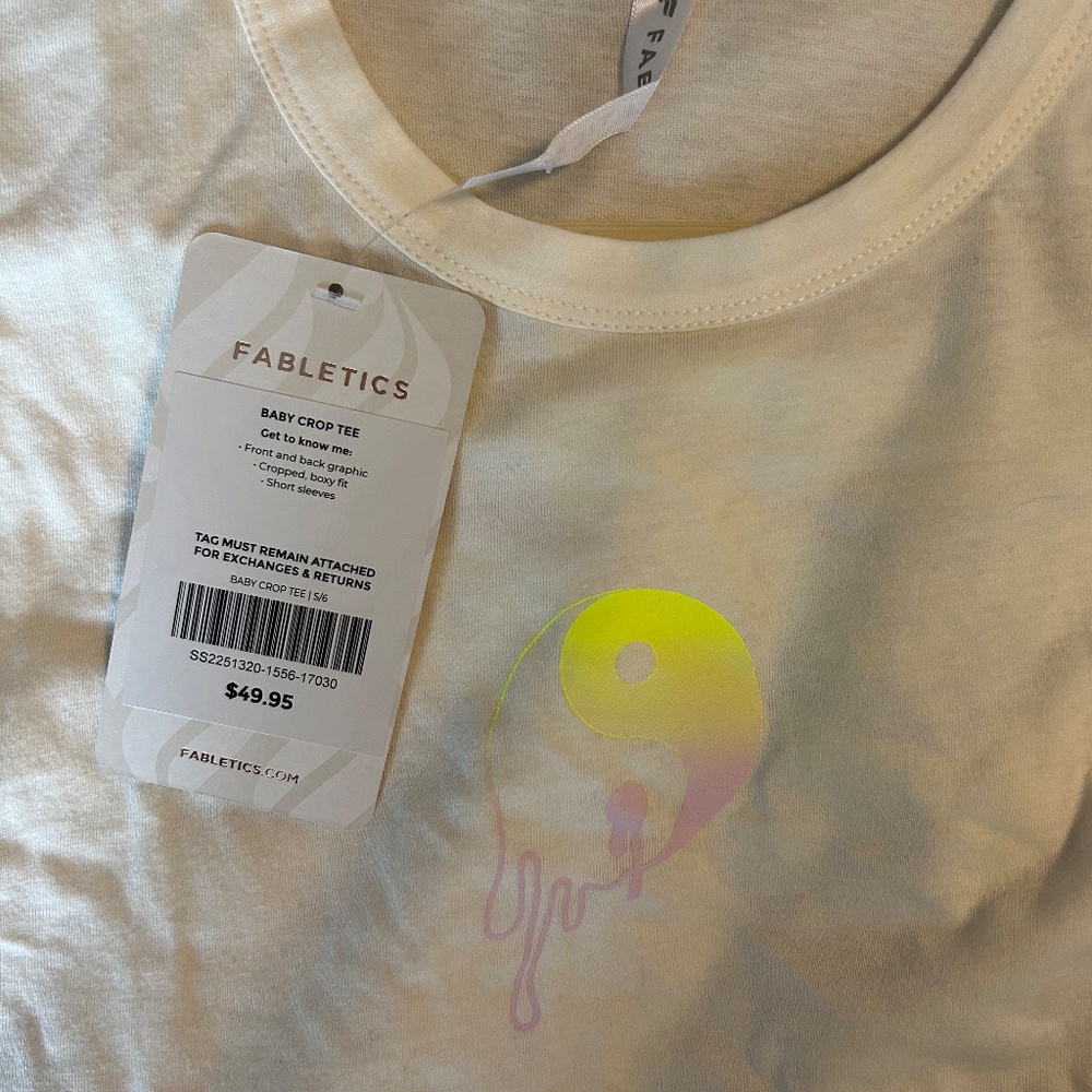 Fabletics Baby Crop Tee - Picture 3 of 4
